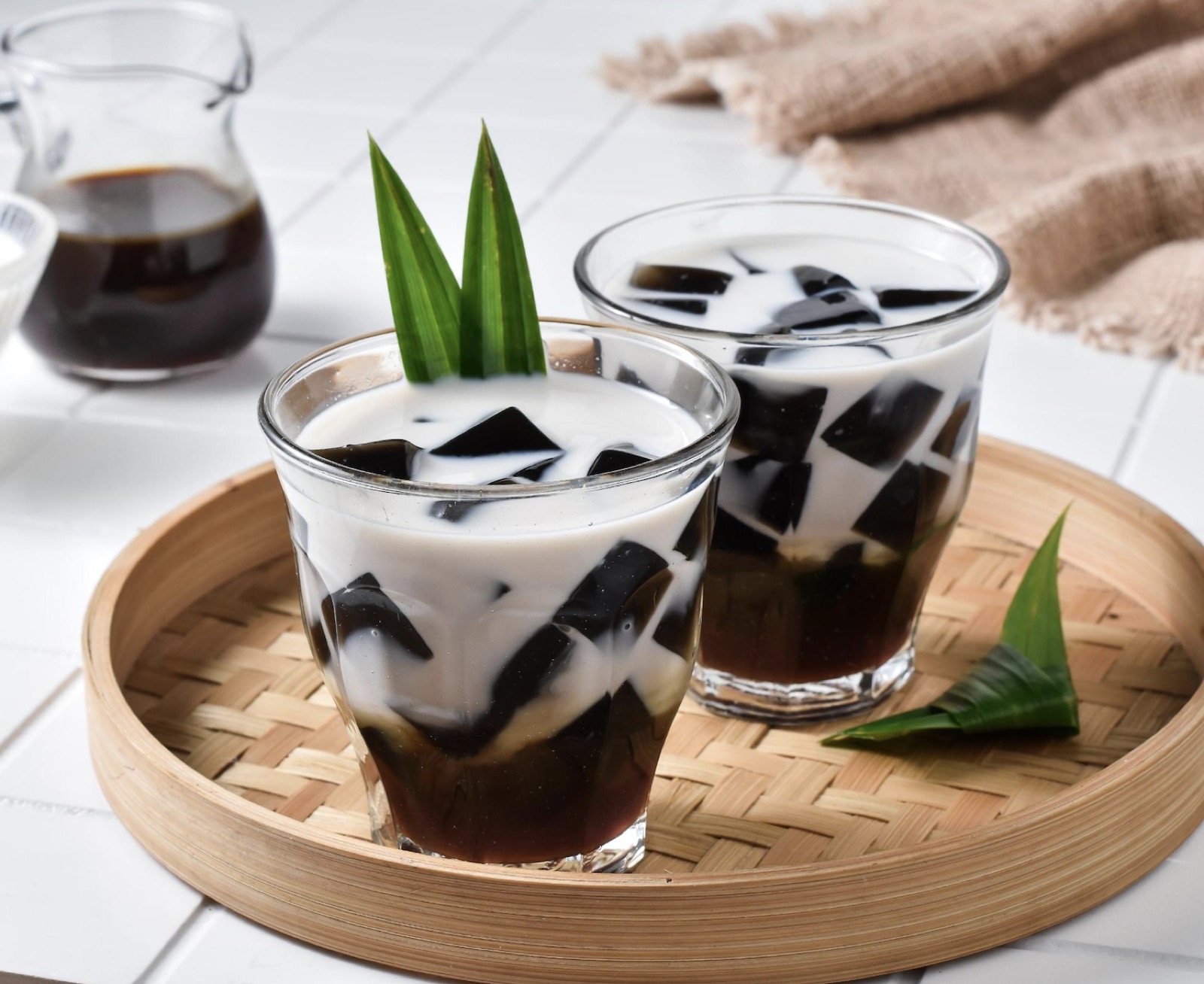 Coconut Grass Jelly Coconut milk with grass jelly