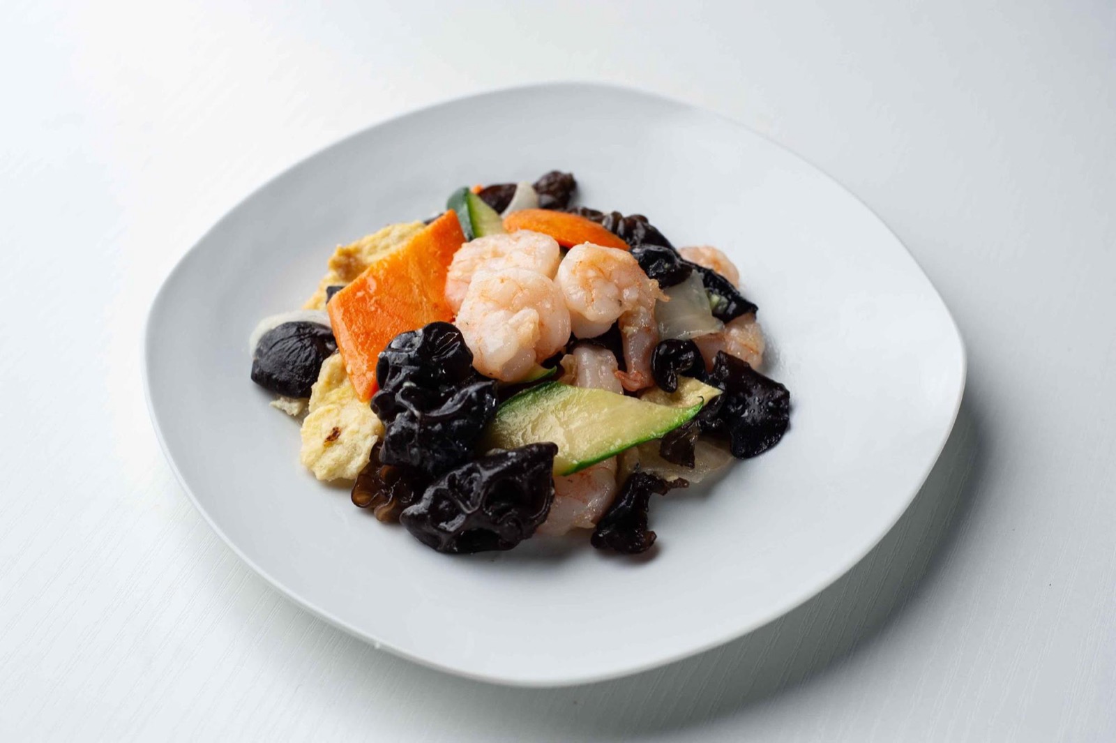 Shrimp & Wood Ear Stir fried shrimp with wood ear fungus